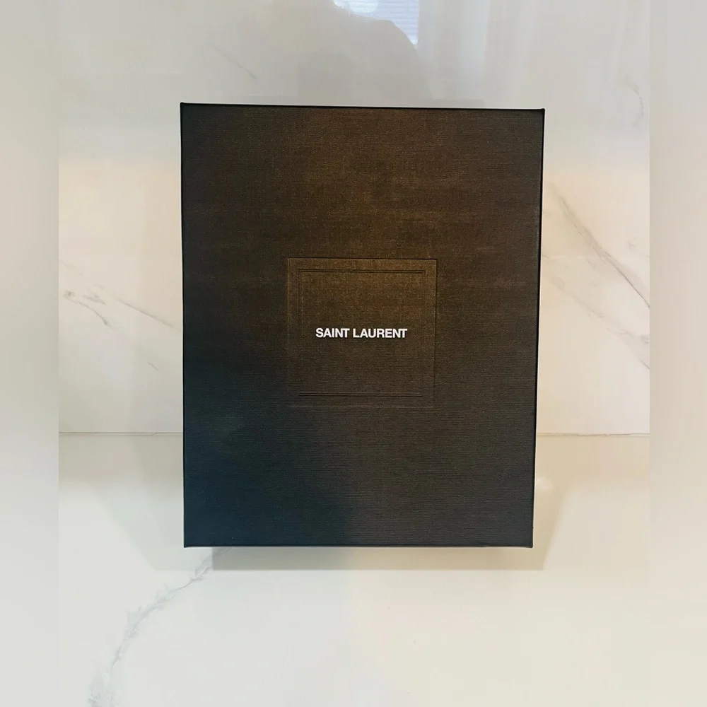 Saint Laurent Elegant Black Box